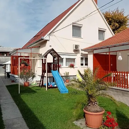 Apartment In Siofok/balaton 19994 *