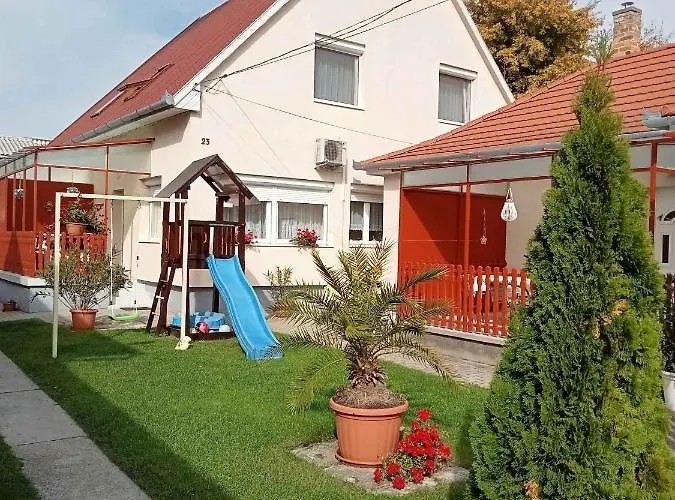 In - Balaton 19994 شقة شيوفوك